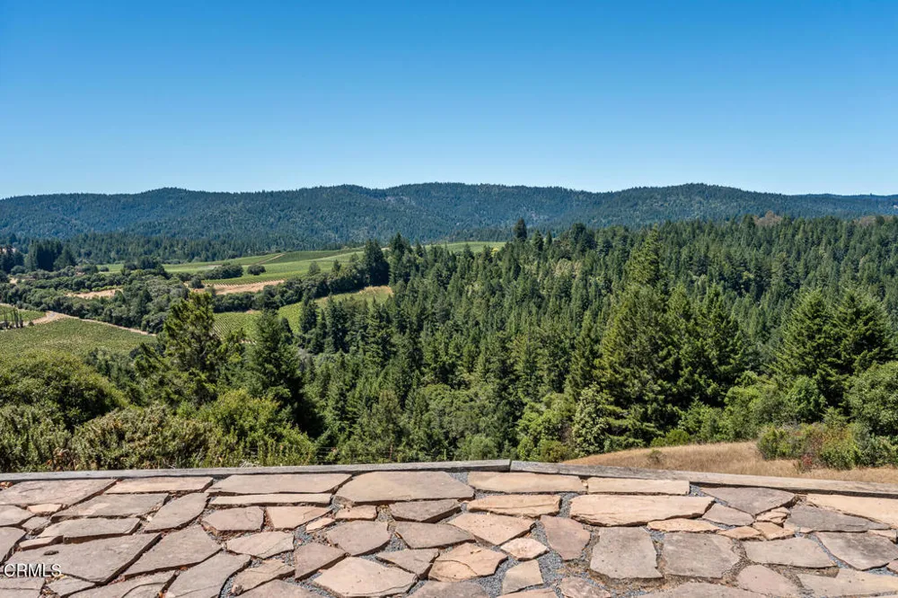 3400 Chardonnay Lane Philo, CA 95463