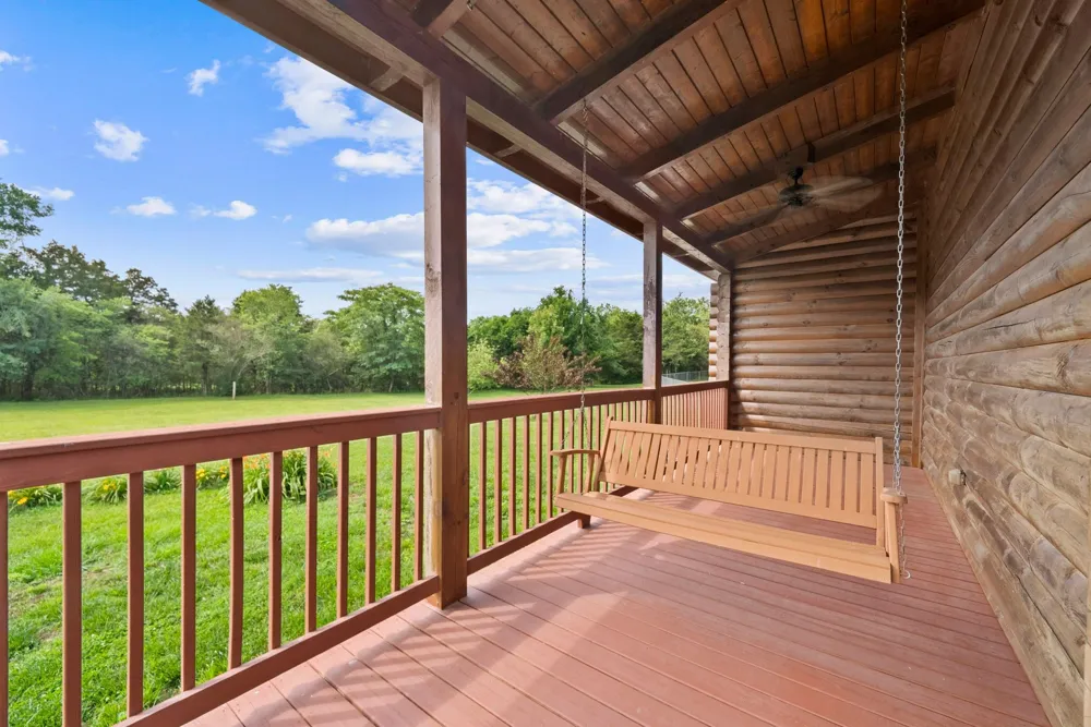 2465 Browns Mill Rd Lascassas, TN 37085