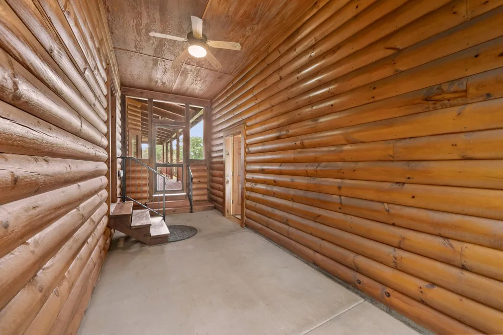 2465 Browns Mill Rd Lascassas, TN 37085