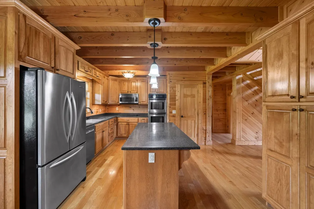 2465 Browns Mill Rd Lascassas, TN 37085