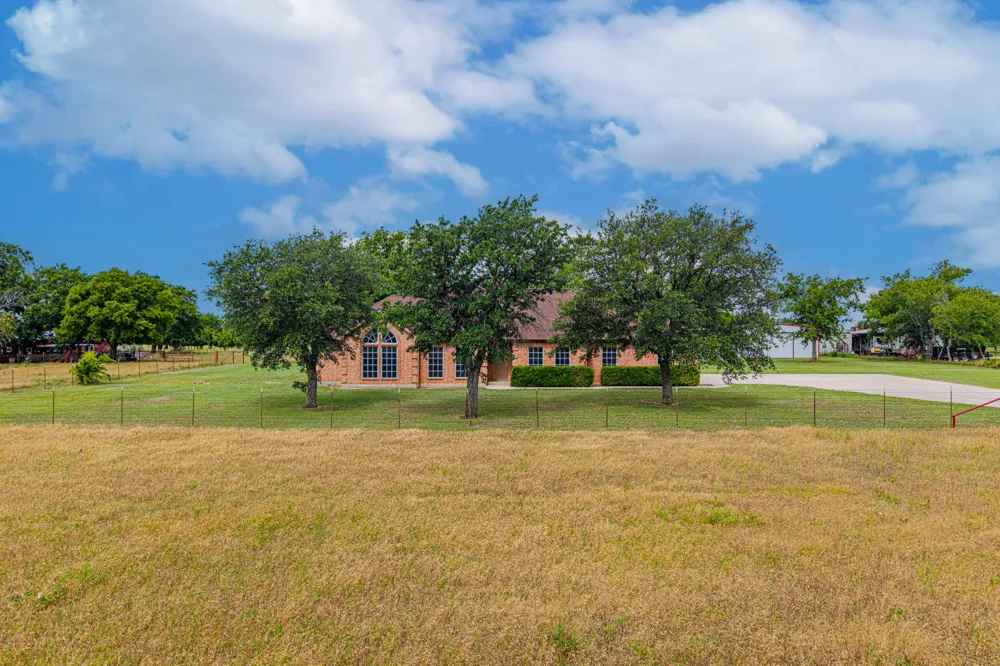 483 Christy Kay Lane Rhome, TX 76078