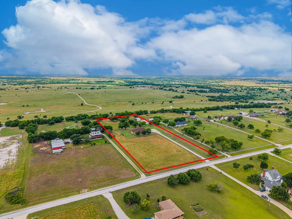 483 Christy Kay Lane Rhome, TX 76078
