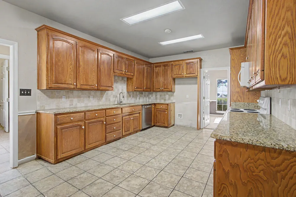 483 Christy Kay Lane Rhome, TX 76078