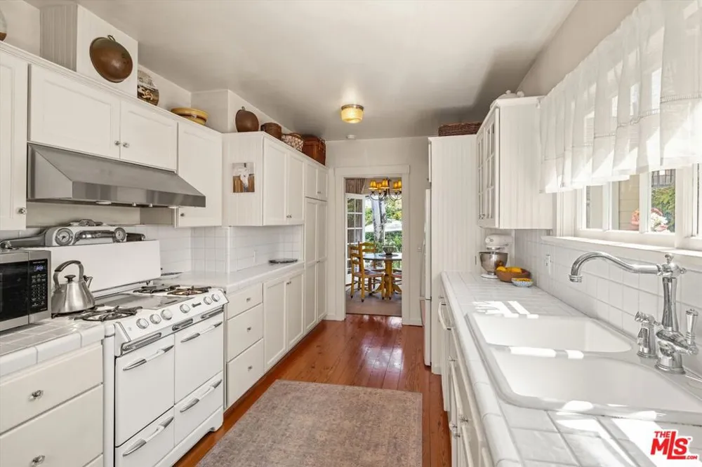 1520 Willina Lane Santa Barbara, CA 93108