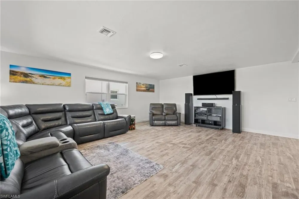 12213 Star Shell Drive Matlacha Isles, FL 33991