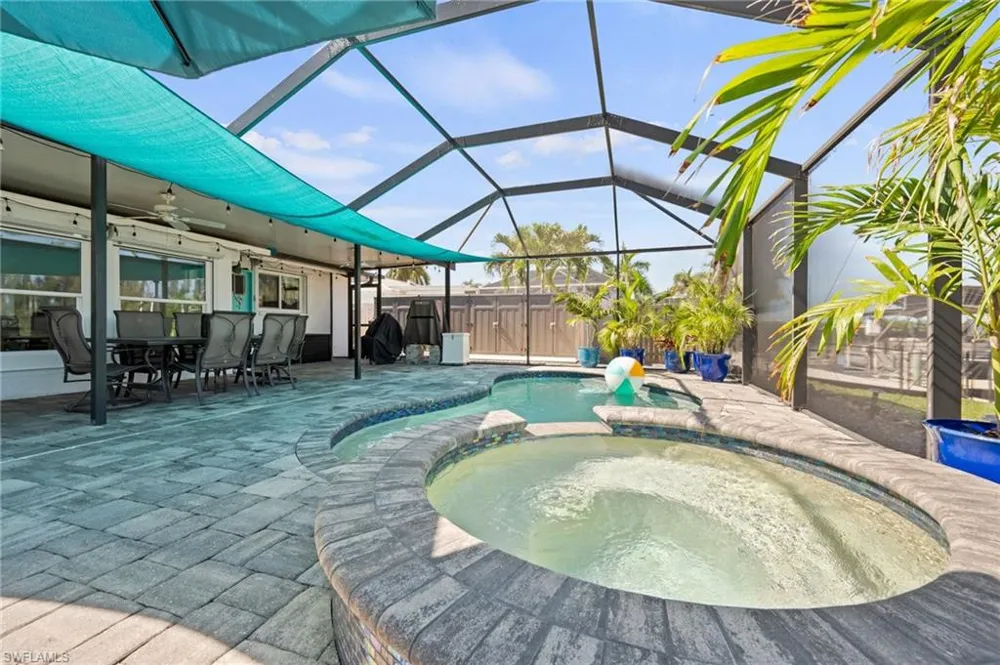 12213 Star Shell Drive Matlacha Isles, FL 33991
