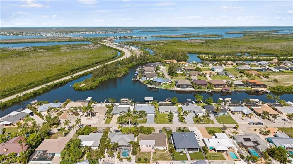 12213 Star Shell Drive Matlacha Isles, FL 33991