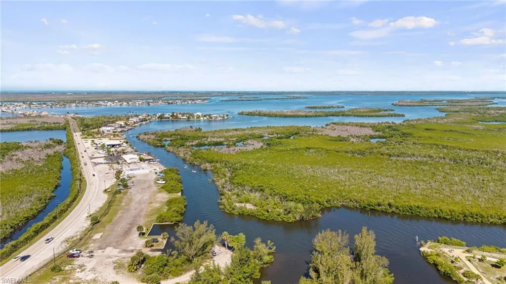 12213 Star Shell Drive Matlacha Isles, FL 33991