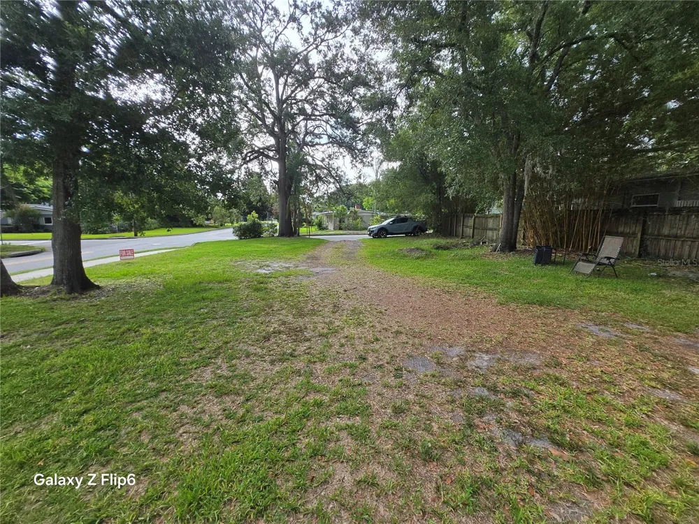 HELEN AVENUE Orlando, FL 32804