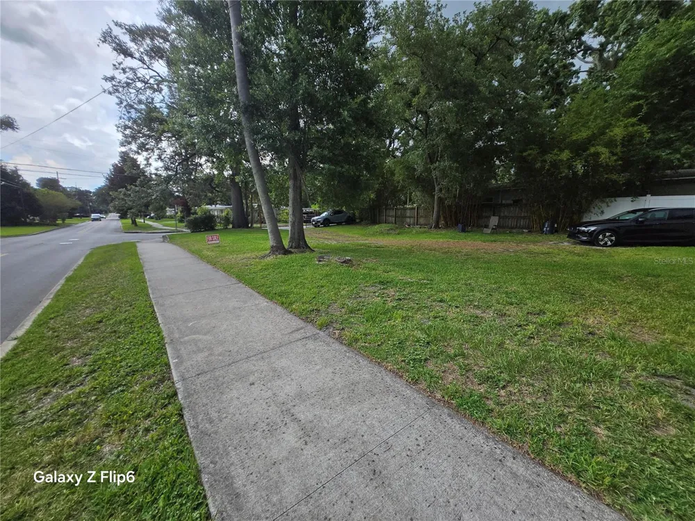HELEN AVENUE Orlando, FL 32804
