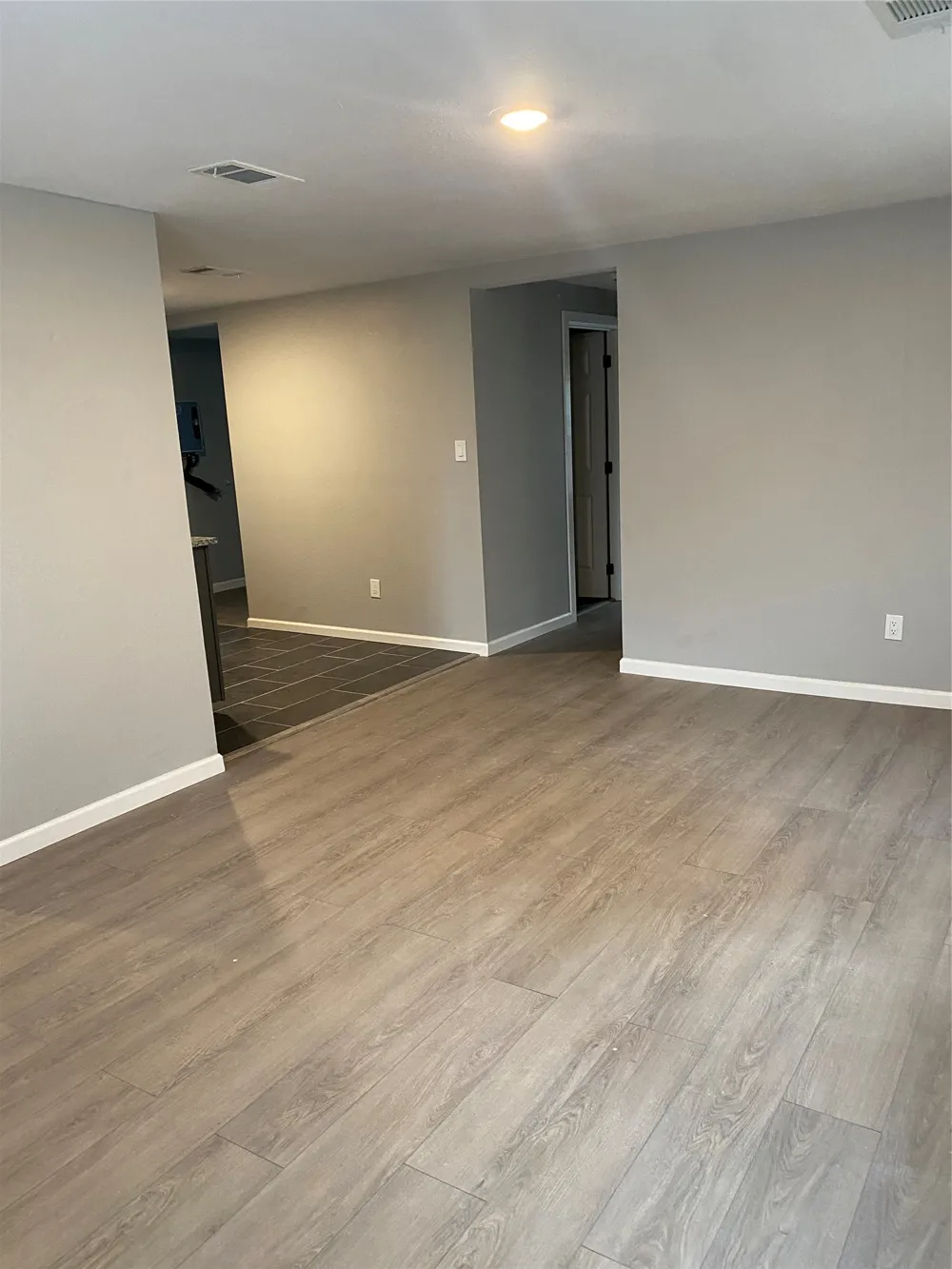 324 Hogan Lane Bellmead, TX 76705