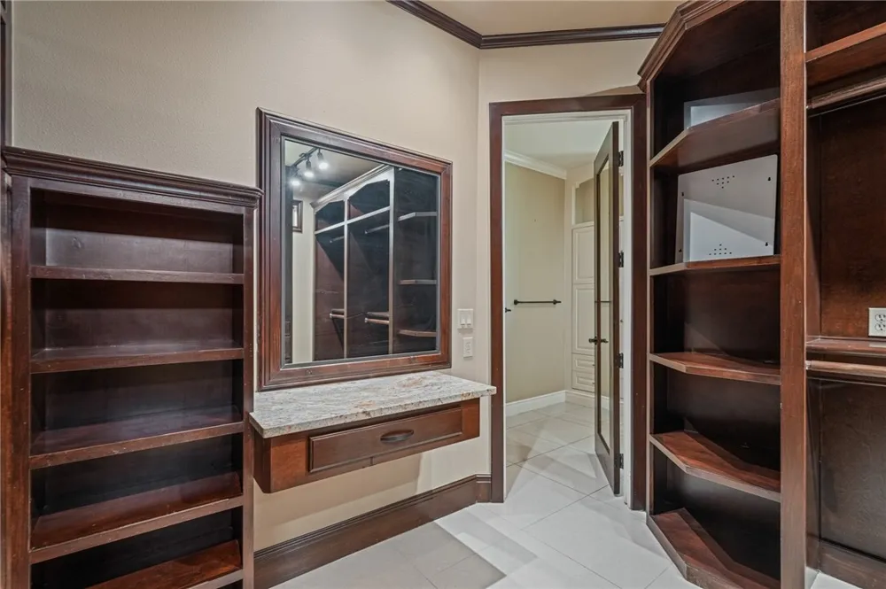 5498 Lonesome Dove Robstown, TX 78380