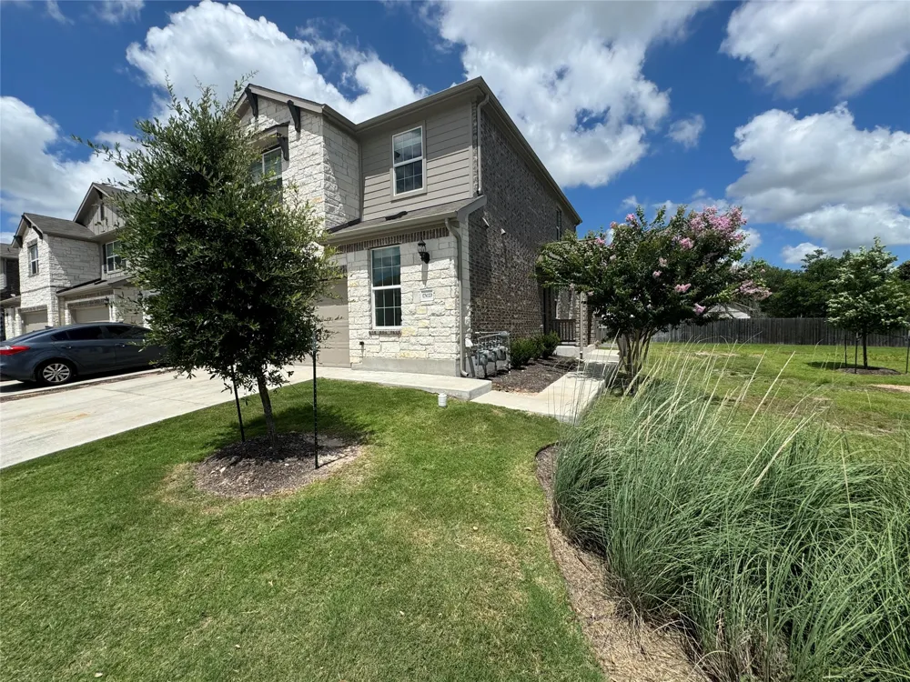 17502 Bay Skipper Drive Pflugerville, TX 78660