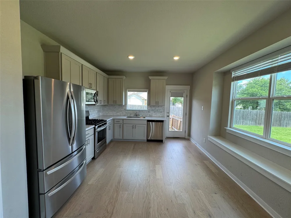 17502 Bay Skipper Drive Pflugerville, TX 78660