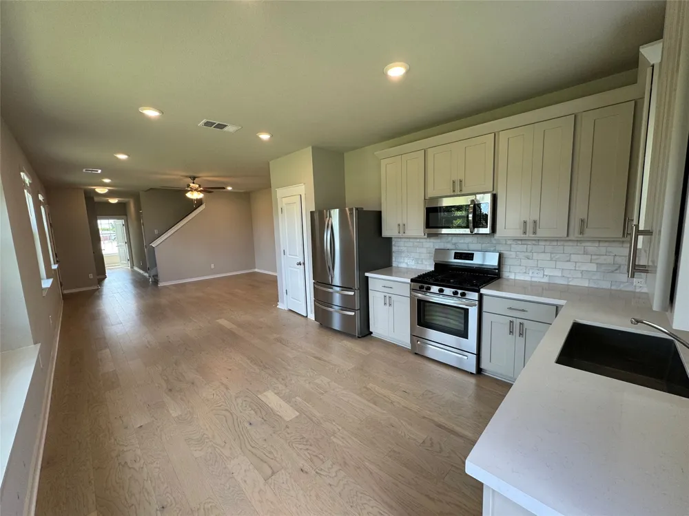 17502 Bay Skipper Drive Pflugerville, TX 78660