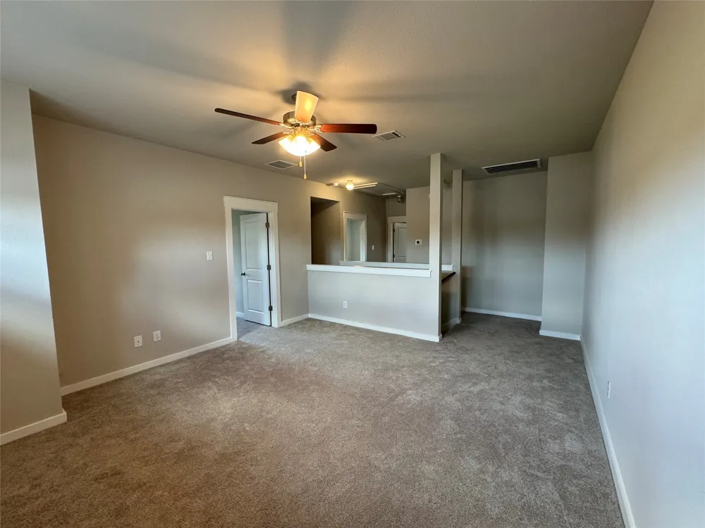 17502 Bay Skipper Drive Pflugerville, TX 78660