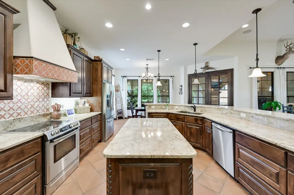 409 Turquoise Horseshoe Bay, TX 78657