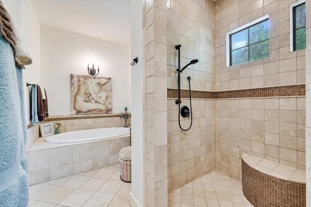 409 Turquoise Horseshoe Bay, TX 78657