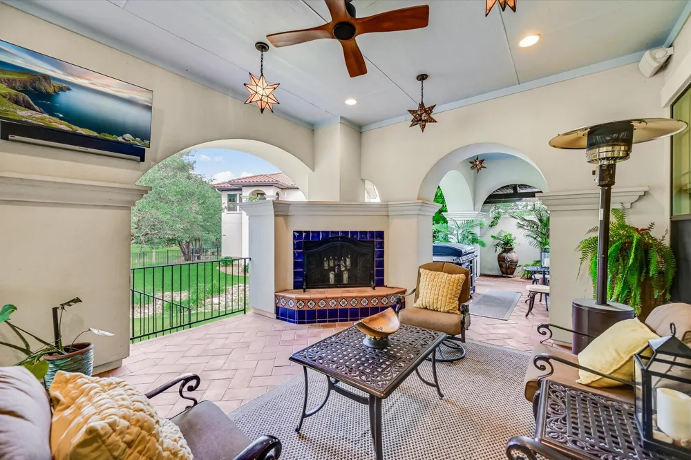 409 Turquoise Horseshoe Bay, TX 78657