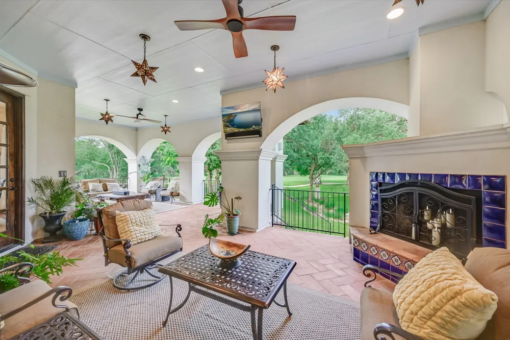 409 Turquoise Horseshoe Bay, TX 78657