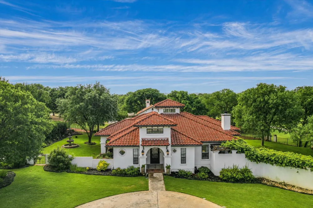 409 Turquoise Horseshoe Bay, TX 78657