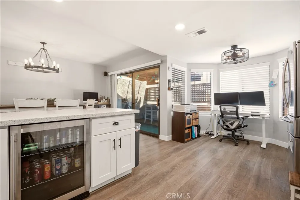 19 Wildflower Place Phillips Ranch, CA 91766