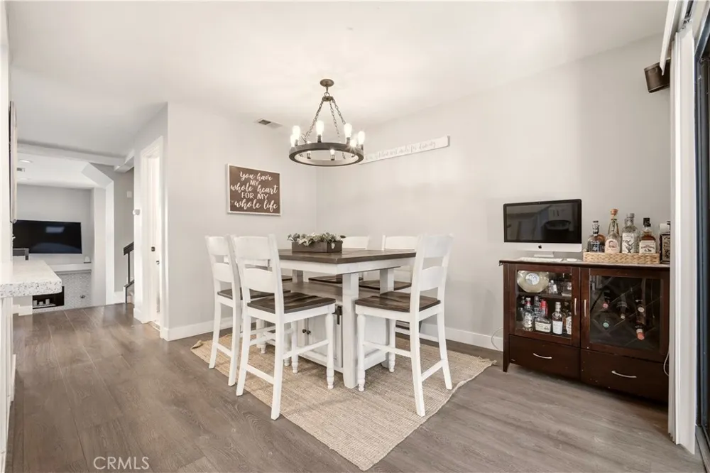 19 Wildflower Place Phillips Ranch, CA 91766