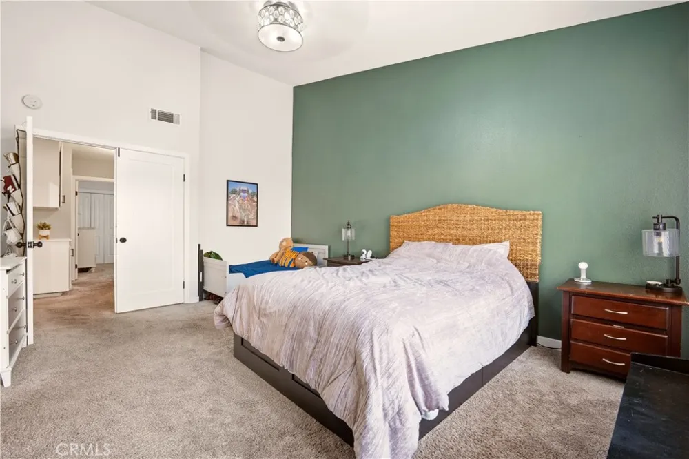 19 Wildflower Place Phillips Ranch, CA 91766