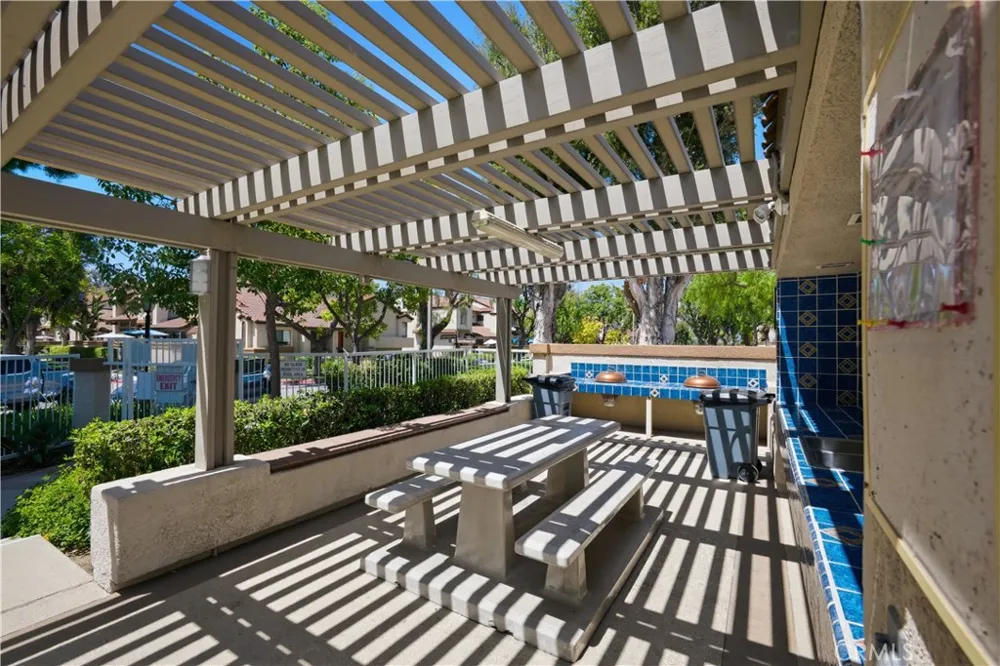 19 Wildflower Place Phillips Ranch, CA 91766