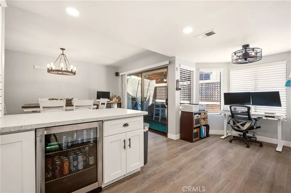 19 Wildflower Place Phillips Ranch, CA 91766