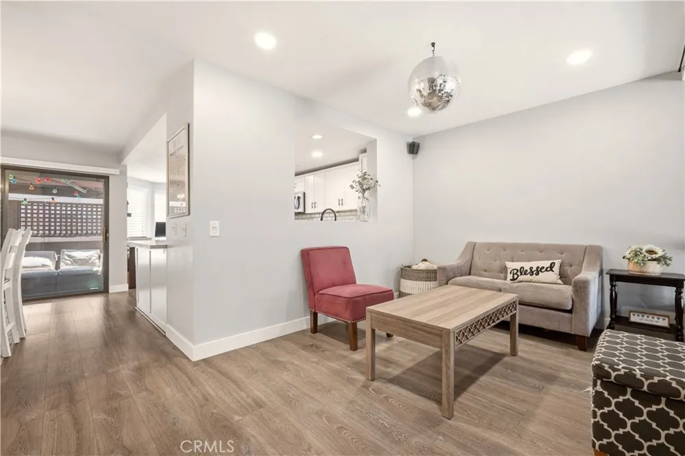19 Wildflower Place Phillips Ranch, CA 91766