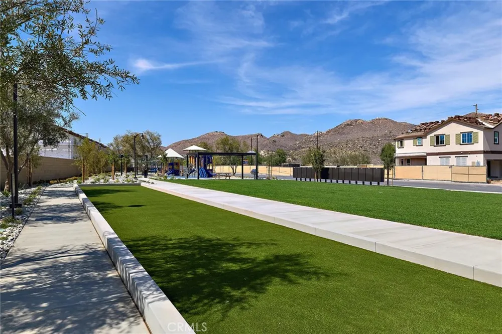 33535 Mission Trail #94 Lake Elsinore, CA 92530