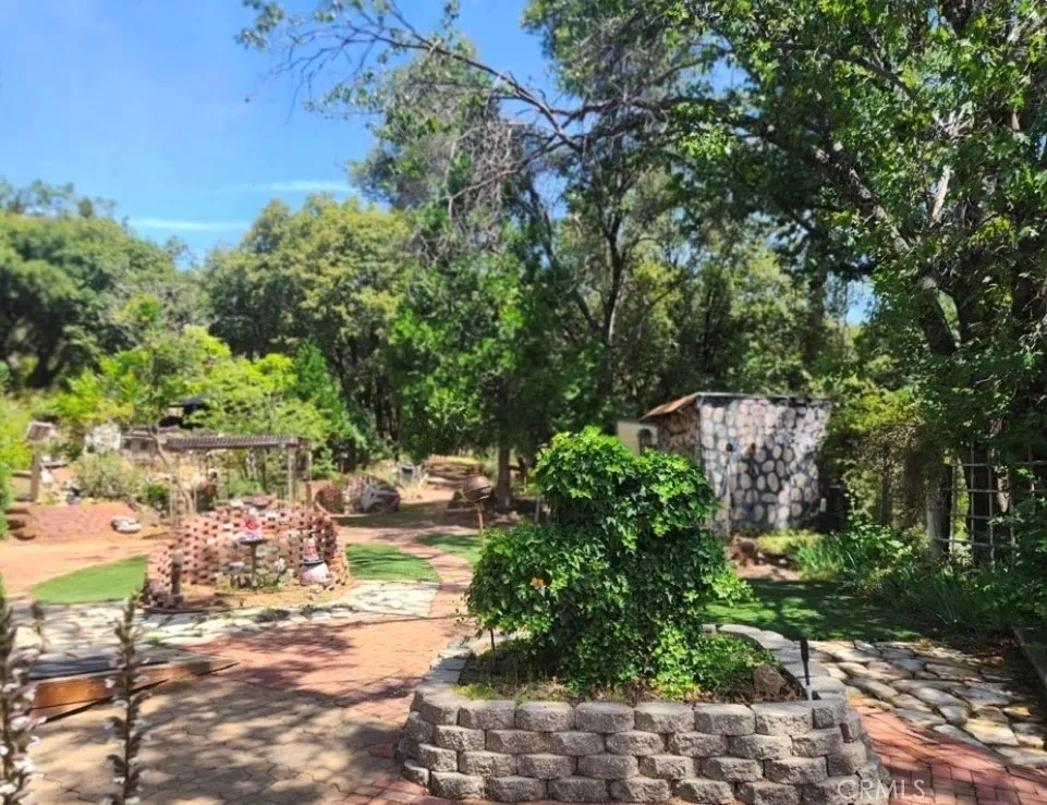 5021 Watt Road Mariposa, CA 95338