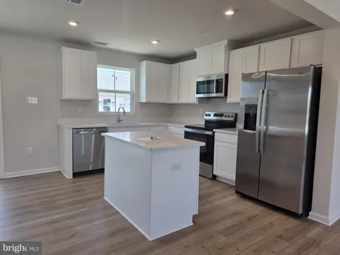 3704 SOPHIA LANE