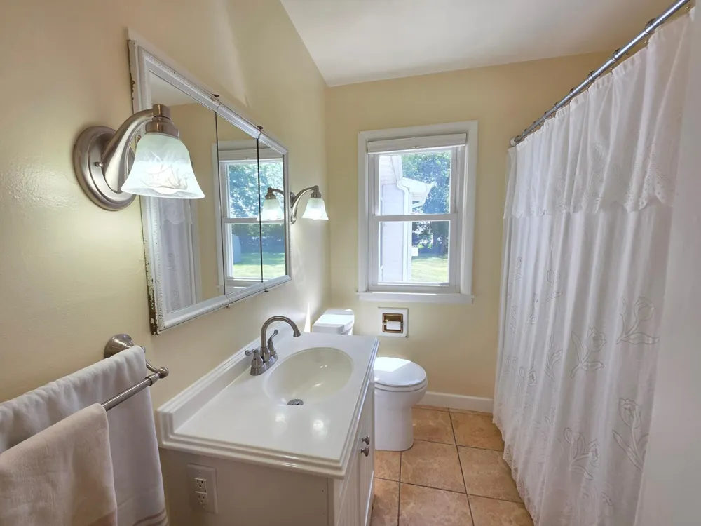 723 S 4th Street Le Sueur, MN 56058