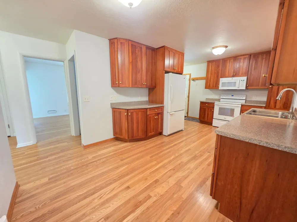723 S 4th Street Le Sueur, MN 56058