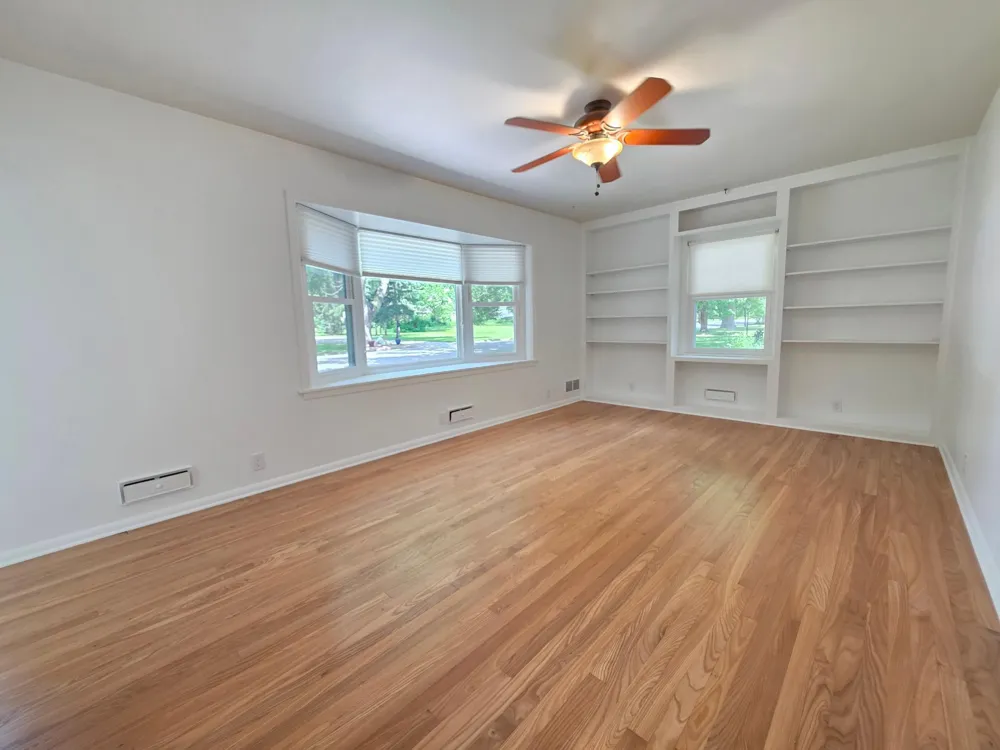 723 S 4th Street Le Sueur, MN 56058