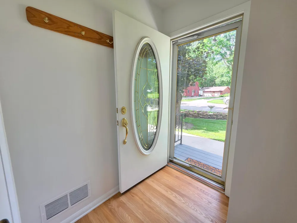723 S 4th Street Le Sueur, MN 56058