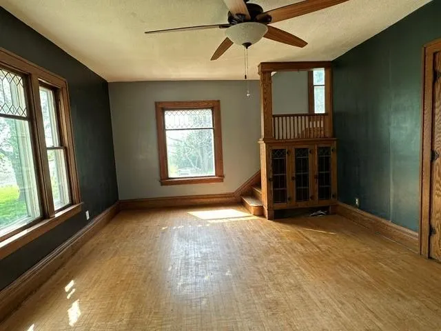 207 S Lake Street Belview, MN 56214