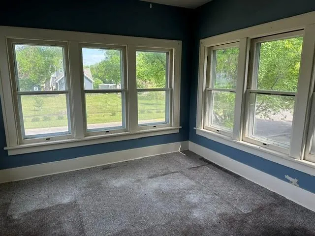 207 S Lake Street Belview, MN 56214