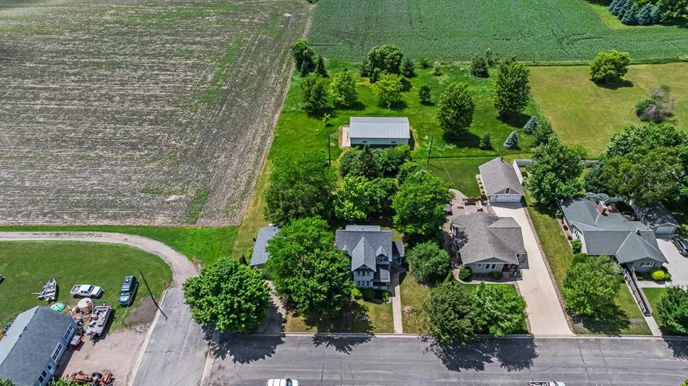 207 S Lake Street Belview, MN 56214