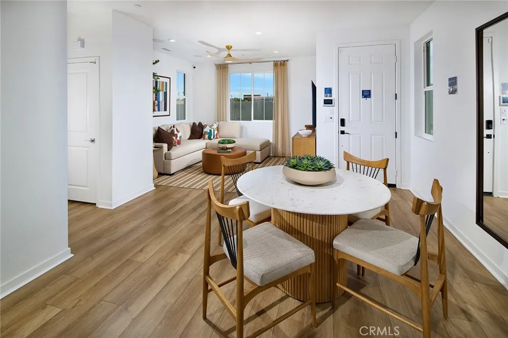 33535 Mission Trail #95 Lake Elsinore, CA 92530