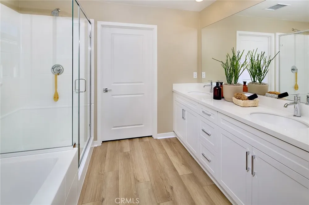33535 Mission Trail #95 Lake Elsinore, CA 92530