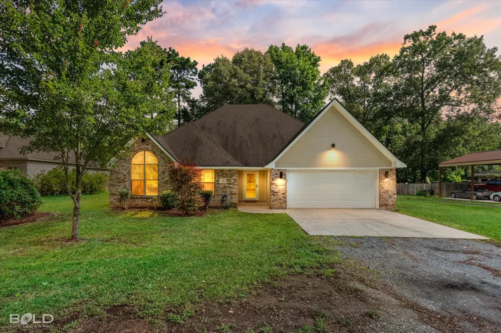 316 E Mckinley Avenue Haughton, LA 71037