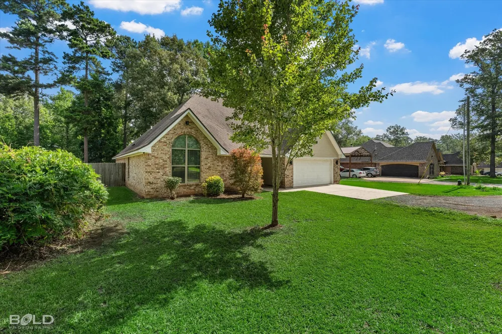 316 E Mckinley Avenue Haughton, LA 71037