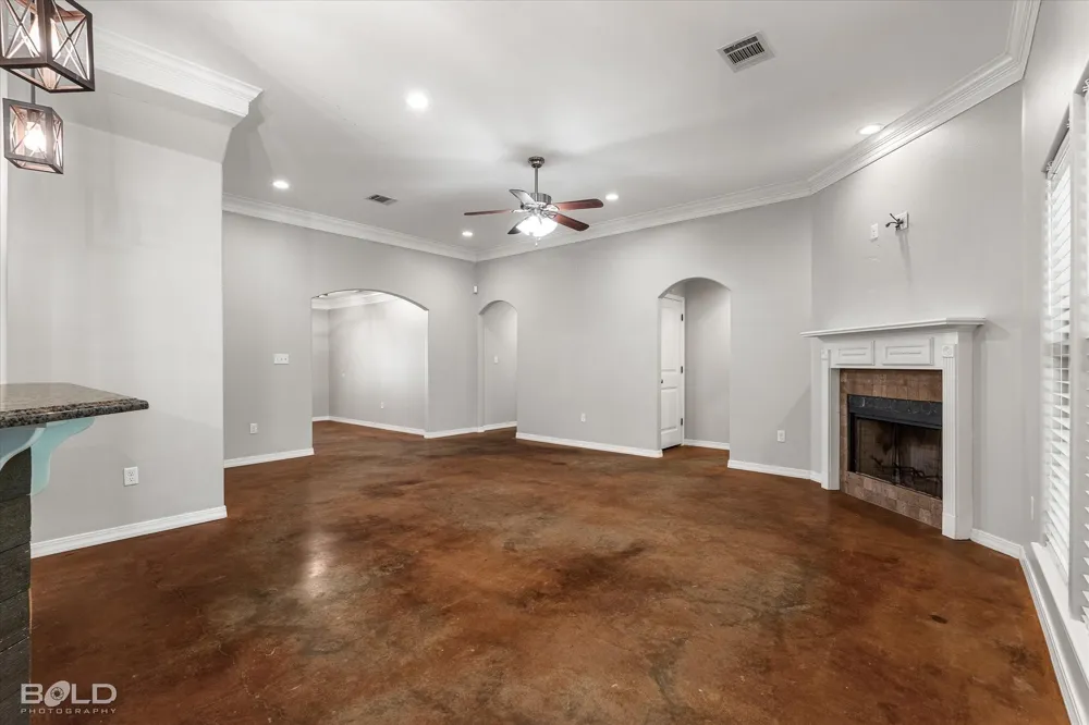316 E Mckinley Avenue Haughton, LA 71037