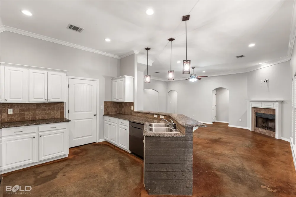 316 E Mckinley Avenue Haughton, LA 71037