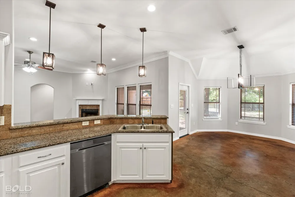 316 E Mckinley Avenue Haughton, LA 71037