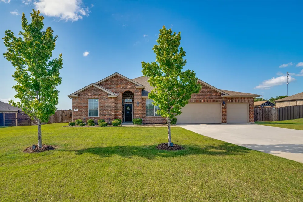 304 Amber Lane Nevada, TX 75173