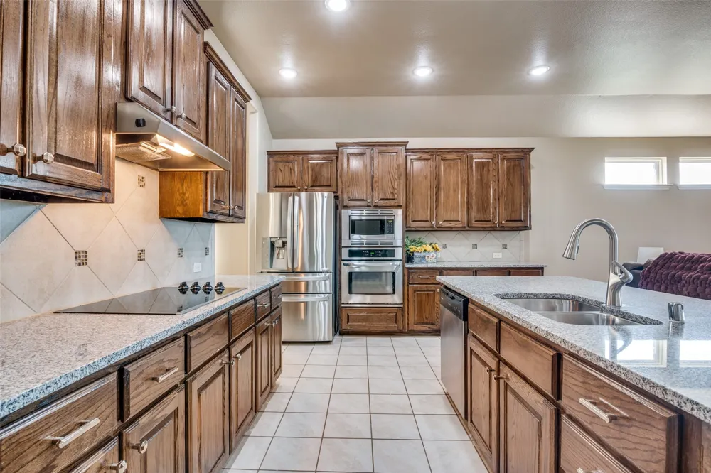 304 Amber Lane Nevada, TX 75173